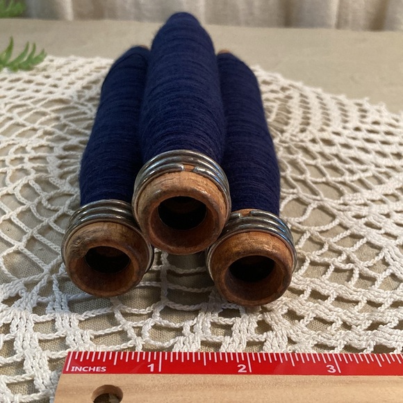 Vintage Wood Thread Spools Set Of 3 With Dark Thread - Picture 7 of 8